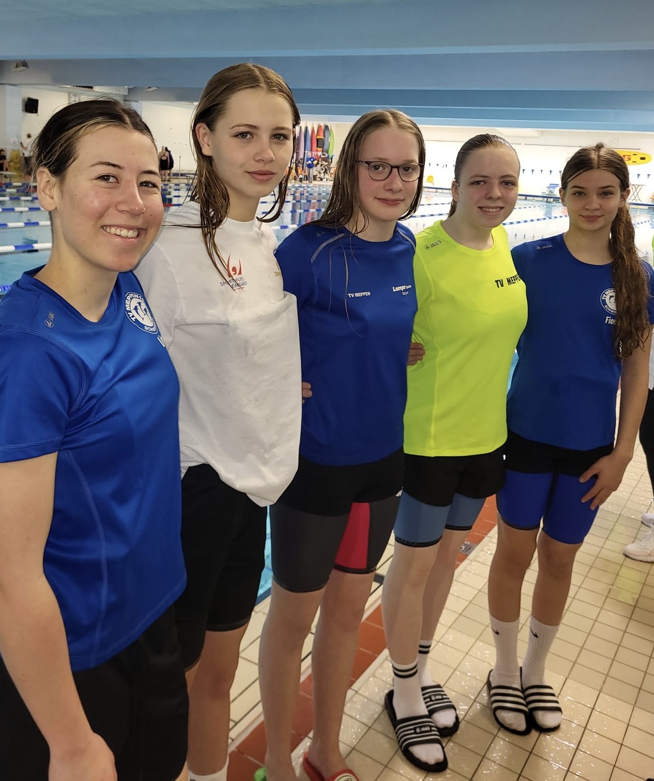 Auf der Höhe auf der Höhe die EL-Nixen bei Klingen Cup in Solingen
